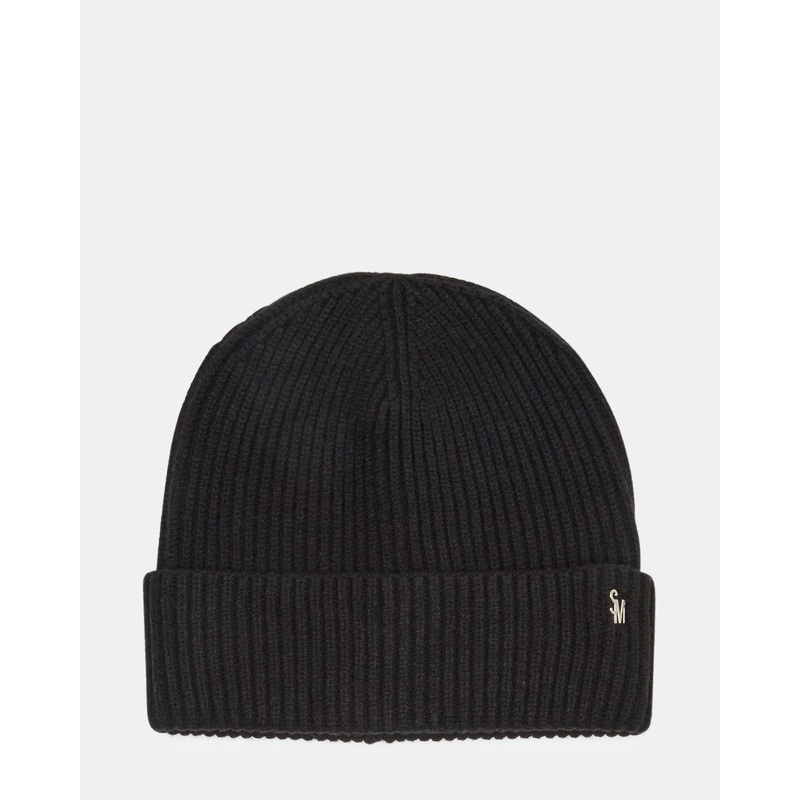 CLASSIC RIBBED KNIT BEANIE BLACK