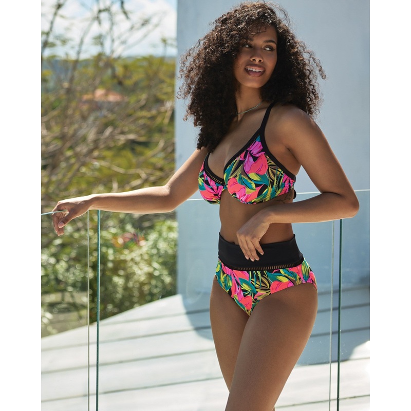 Hilary D, DD, E & F Cup Top – CASTAWAY-Black