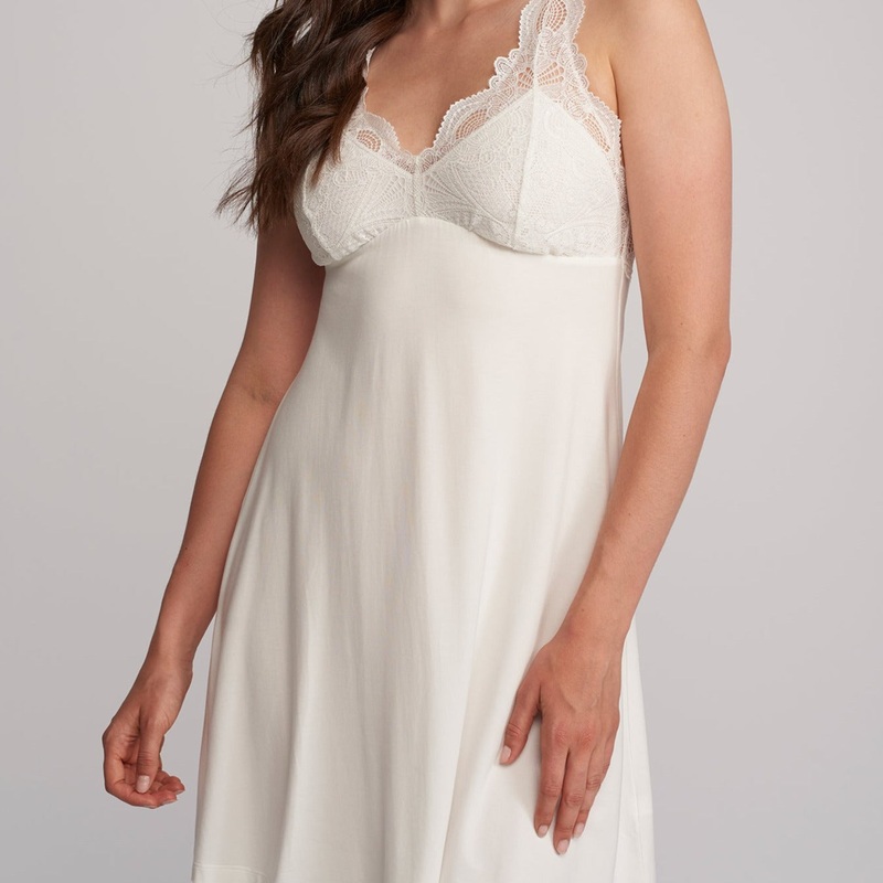 Belle poque Iconic Chemise – 630 – Chantily