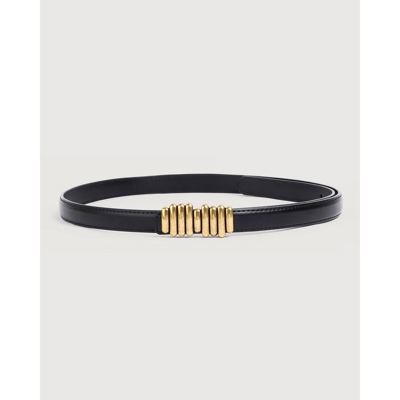The Skinny Buckle Leather Belt