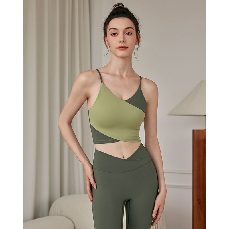 Green Contrast Camis – Medium Support