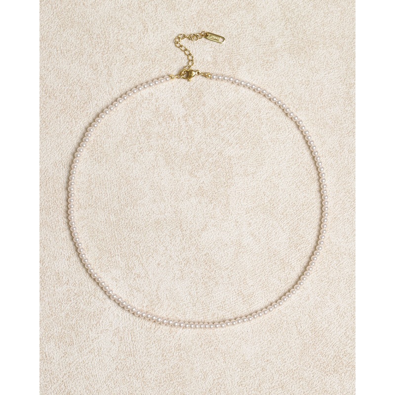 White Pearl Necklace