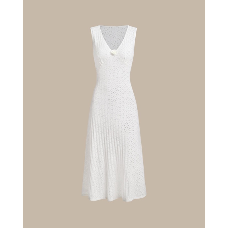 Beige Sleeveless Pleated Midi Dress