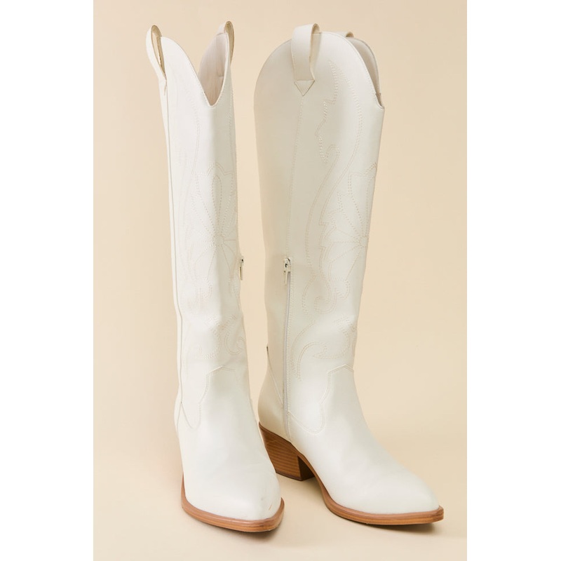 Shania White Cowboy Boots