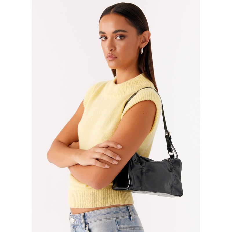 Maurie Shoulder Bag – Black