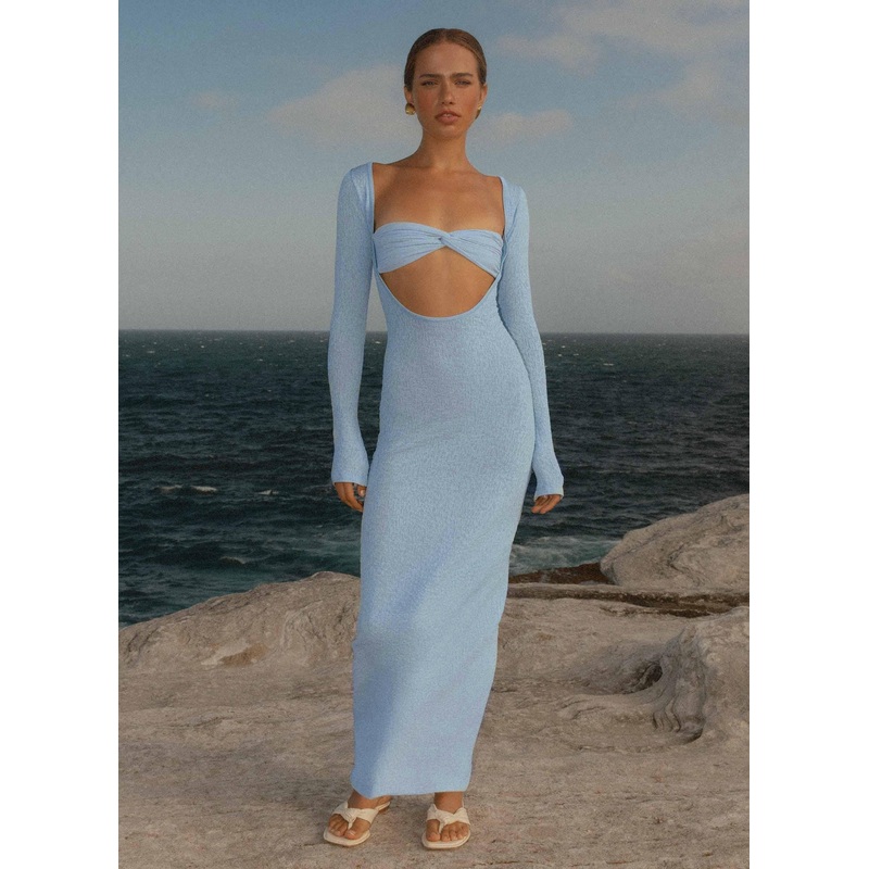 Carnation Long Sleeve Knit Maxi Dress – Blue