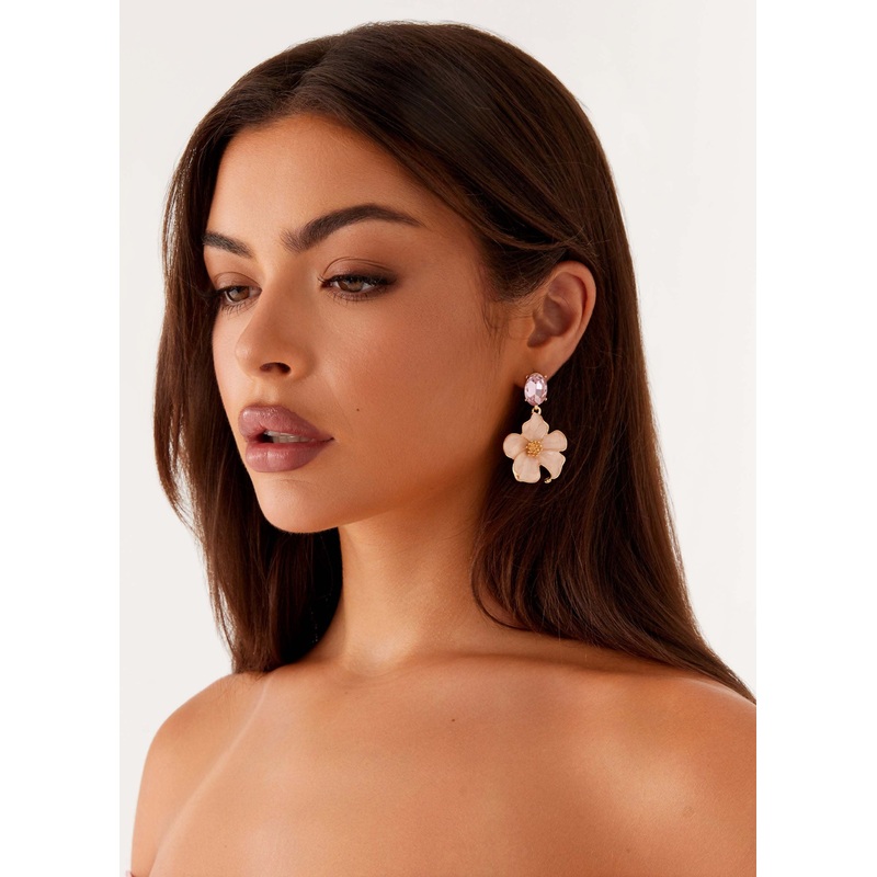 Wendy Earrings – Pink
