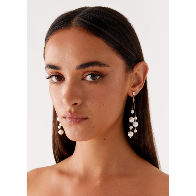 Mallorie Earrings – Pearl