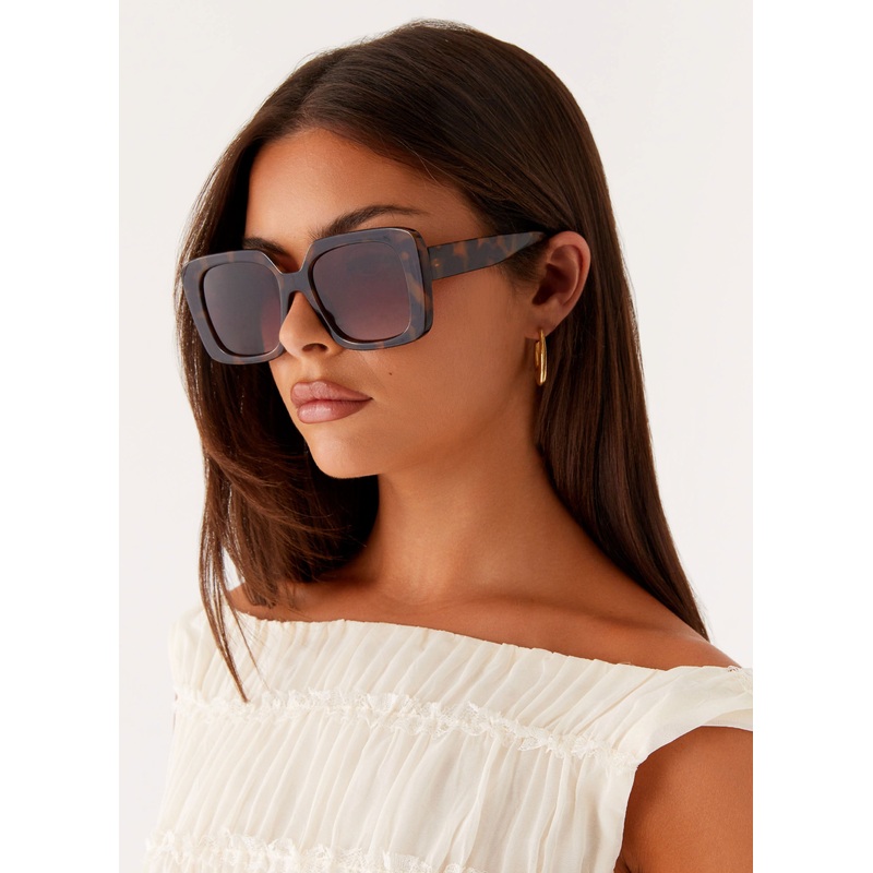 Lilu Sunglasses – Tort