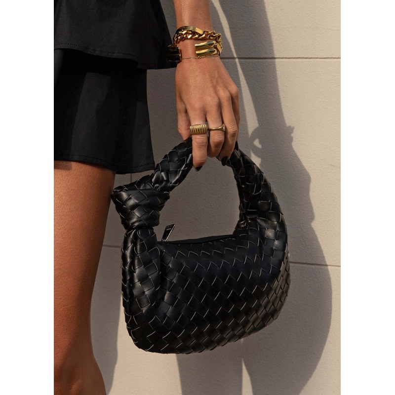 Jamelia Shoulder Bag – Black
