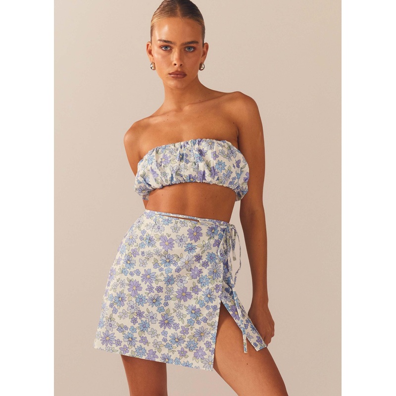 Longing For Less Mini Wrap Skirt – Daisy Chain