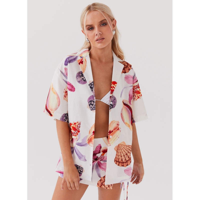 Summer Retreat Oversized Linen Shirt – Seaside Bouquet