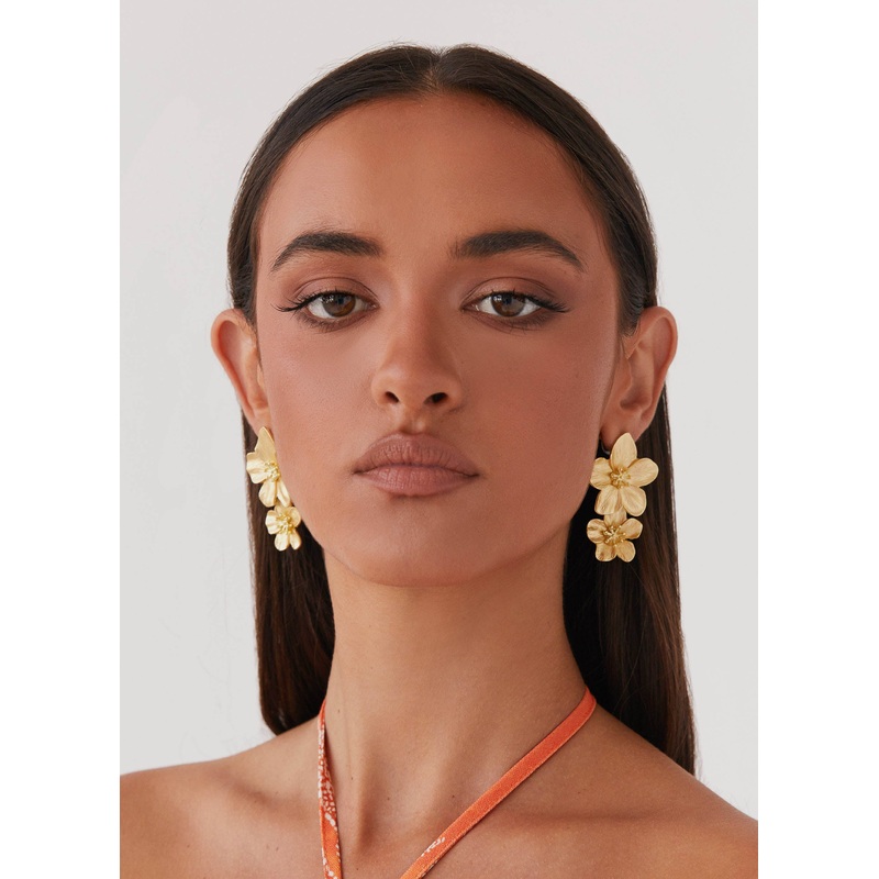 Lola Love Flower Earrings – Gold