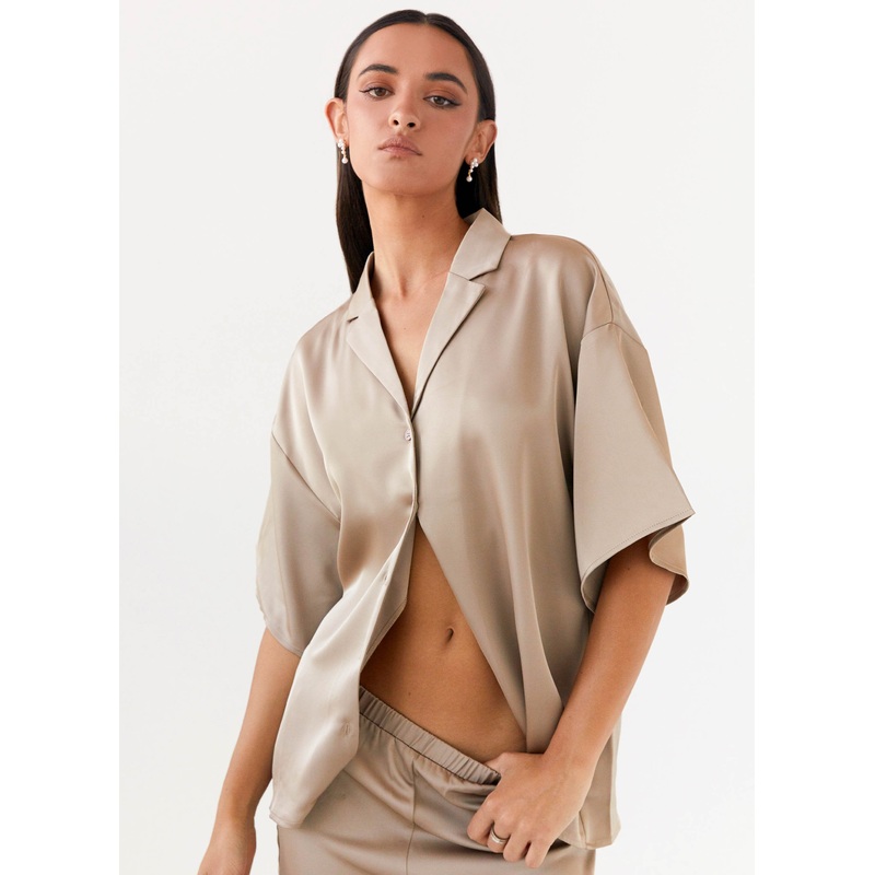 Palm Cove Satin Shirt – Mushroom