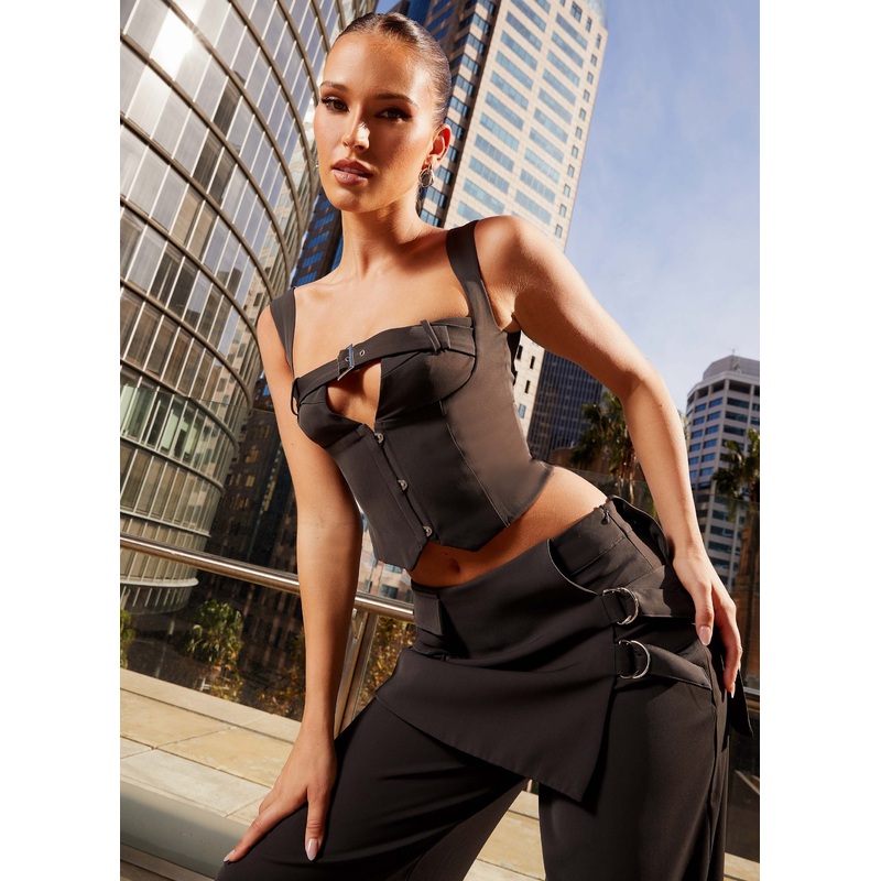 Walk On By Belt Top – Black