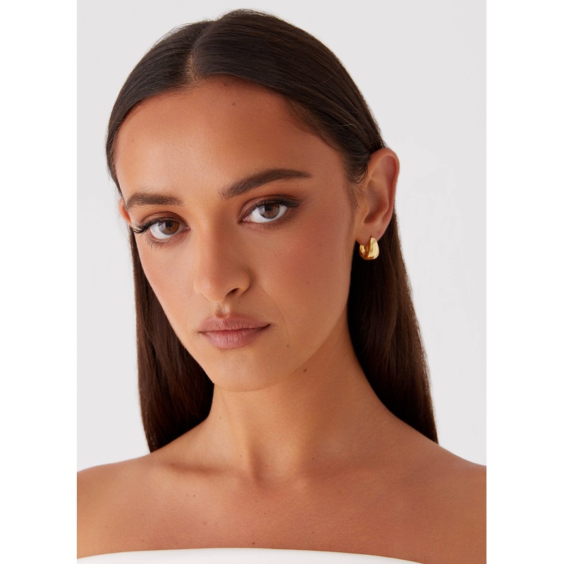 Dome Teardrop Earrings – Gold