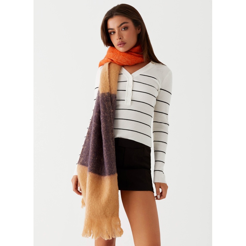Rue Scarf