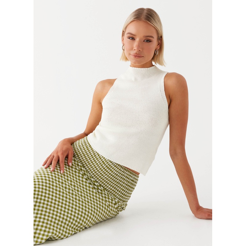 Remmington Open Back Knit Top – White