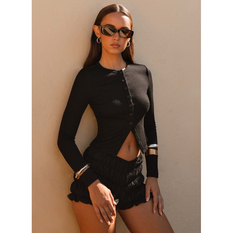 Blair Buttoned Long Sleeve Top – Black