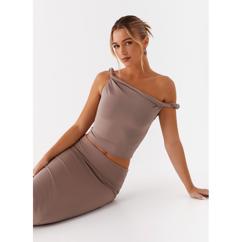 Solace Soul Twist Shoulder Top – Taupe