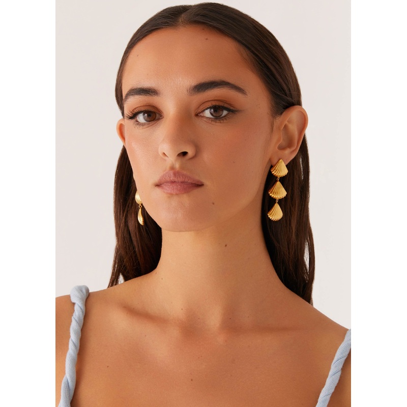 Alila Earrings – Gold