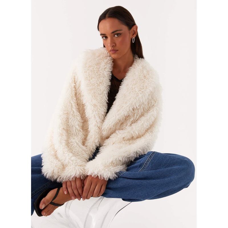 Denver Oversized Fur Jacket – Ivory