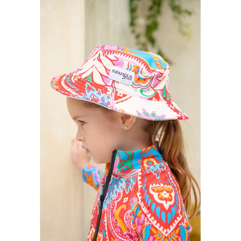 Daisy Swim Hat – Infamous Carnival