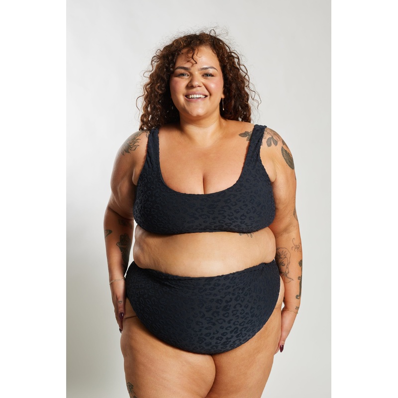 Gia Bikini Top Curve – Textured Leopard Charcoal