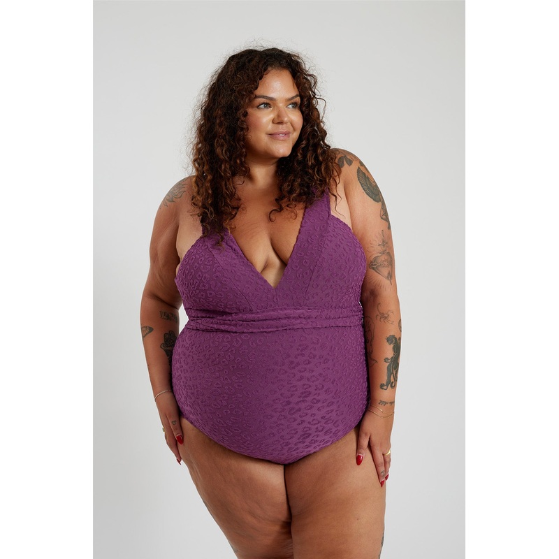 Gwen One Piece Curve – Textured Leopard Grape