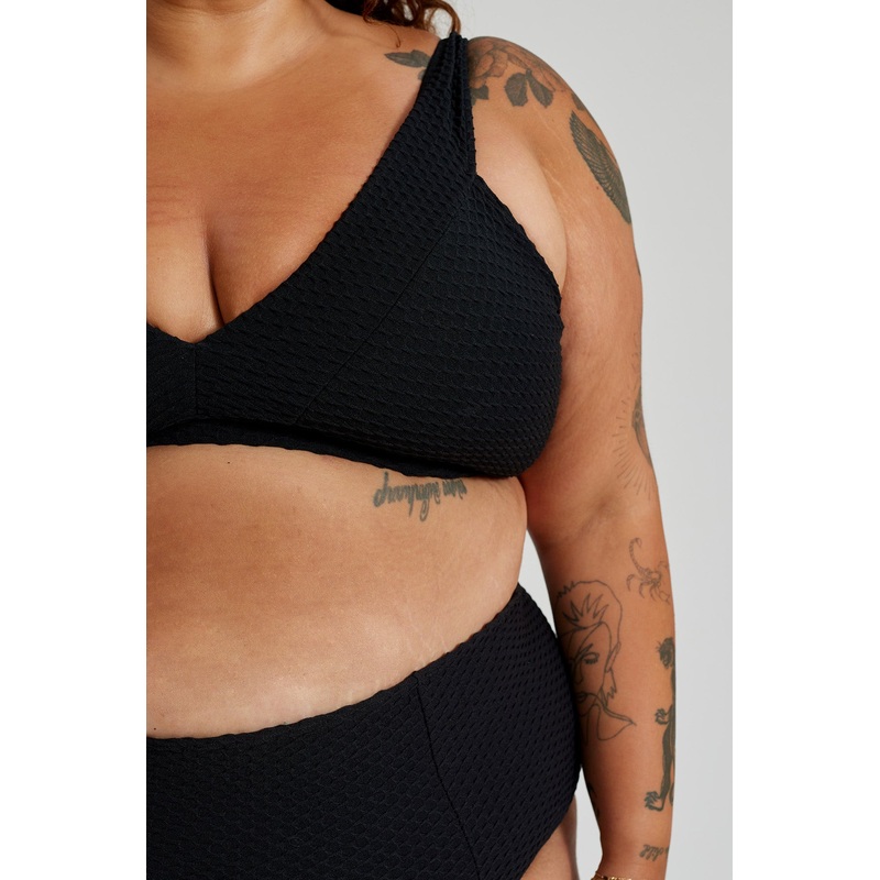 Lola Bikini Top Curve – Black Waffle