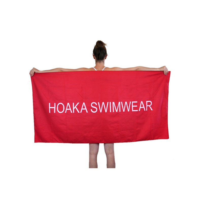 RED HOAKA TRAVEL TOWEL