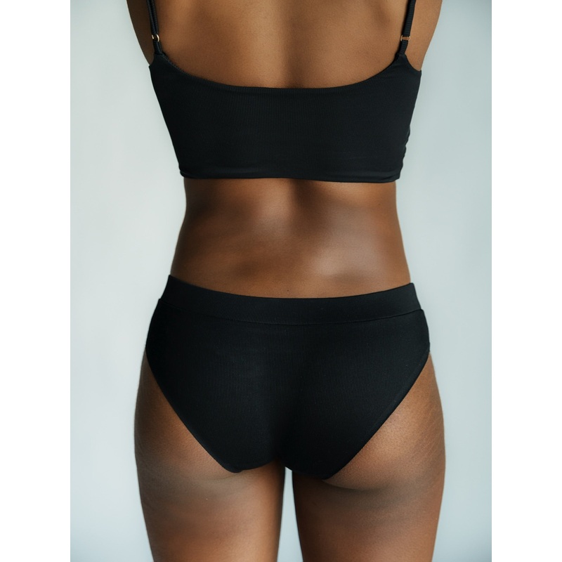 Black Lined Brazilian