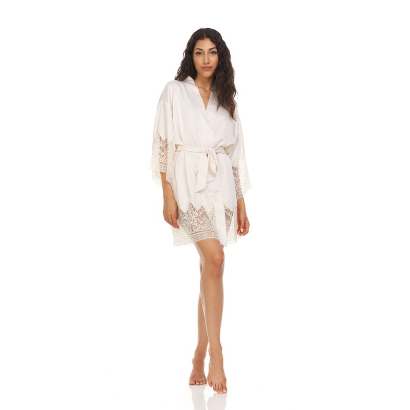 Genevive Kimono In Antique Ivory – Flora Nikrooz