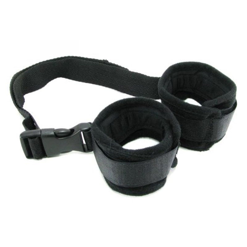 Adjustable Handcuffs In Black – Sex & Mischief