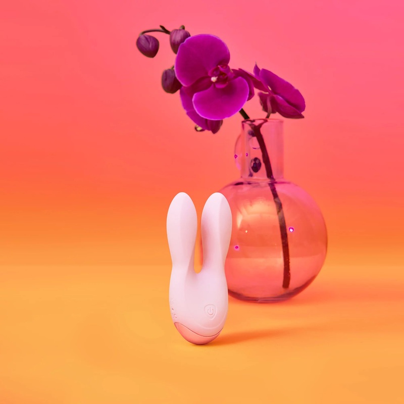 Hear Me Vibrator – Love to Love