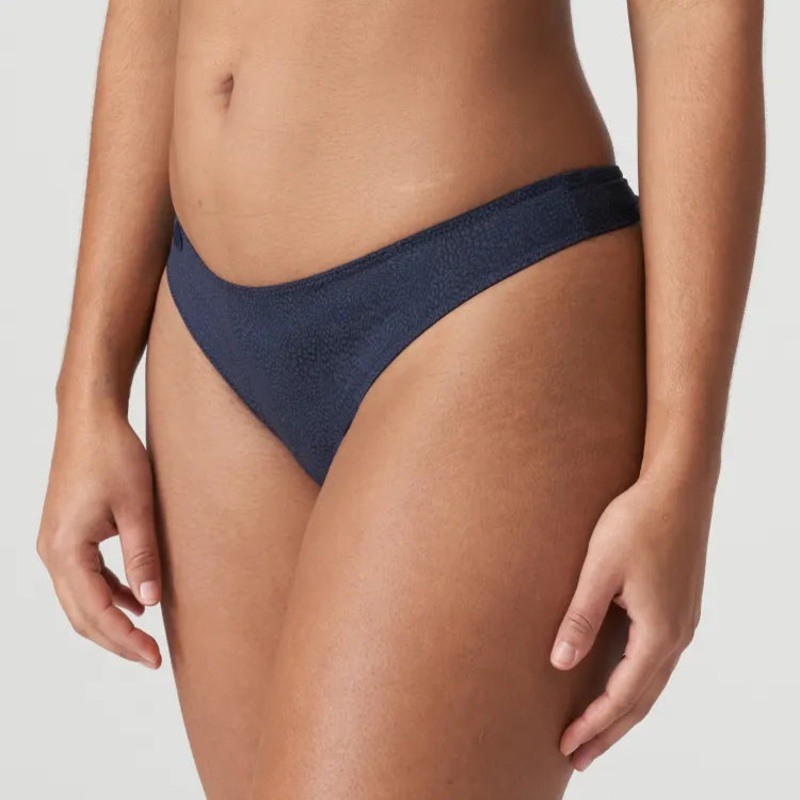 Tom Thong In Majestic Blue – Marie Jo