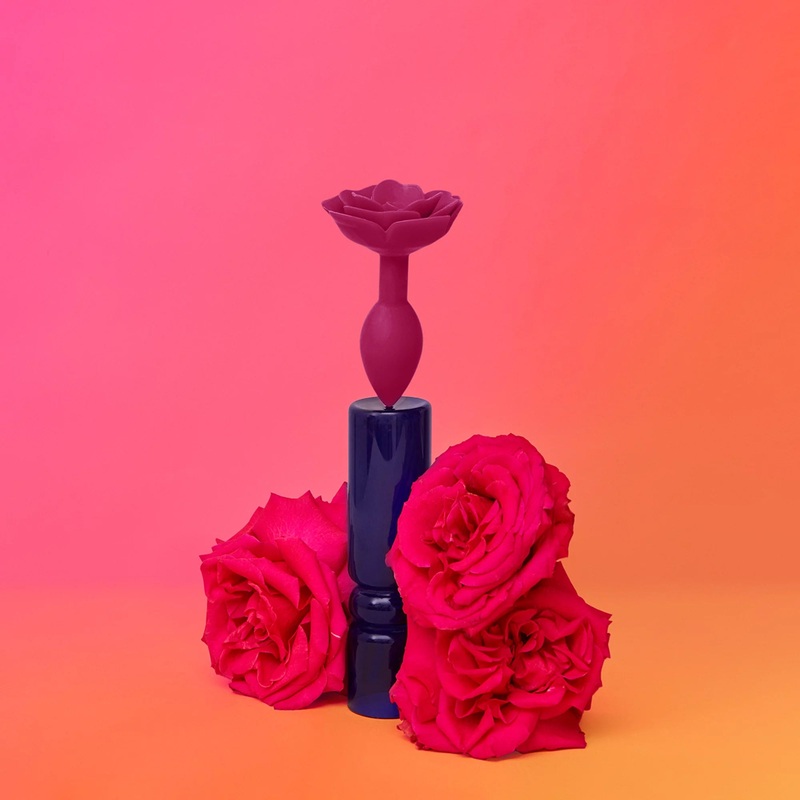 Open Roses In Plum Star – Love to Love