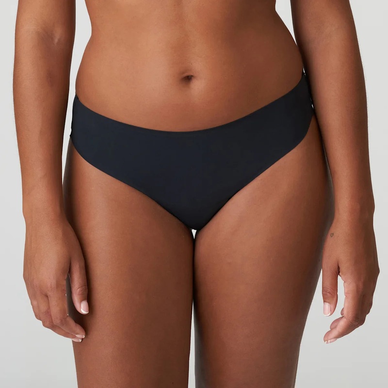 Figuras Thong In Charcoal – Prima Donna