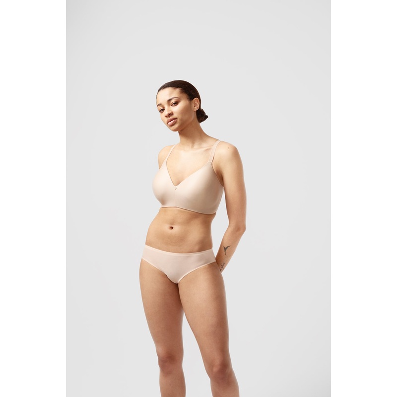 C Comfort Wirefree T-Shirt Bra In Nude – Chantelle