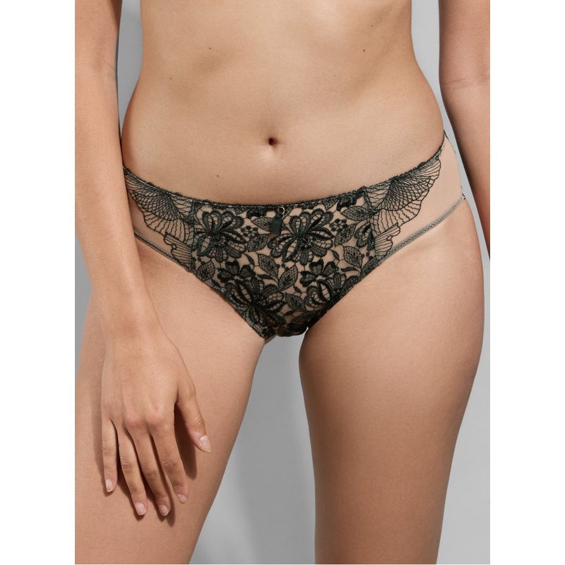 Agathe Shorty In Fougre – Empreinte