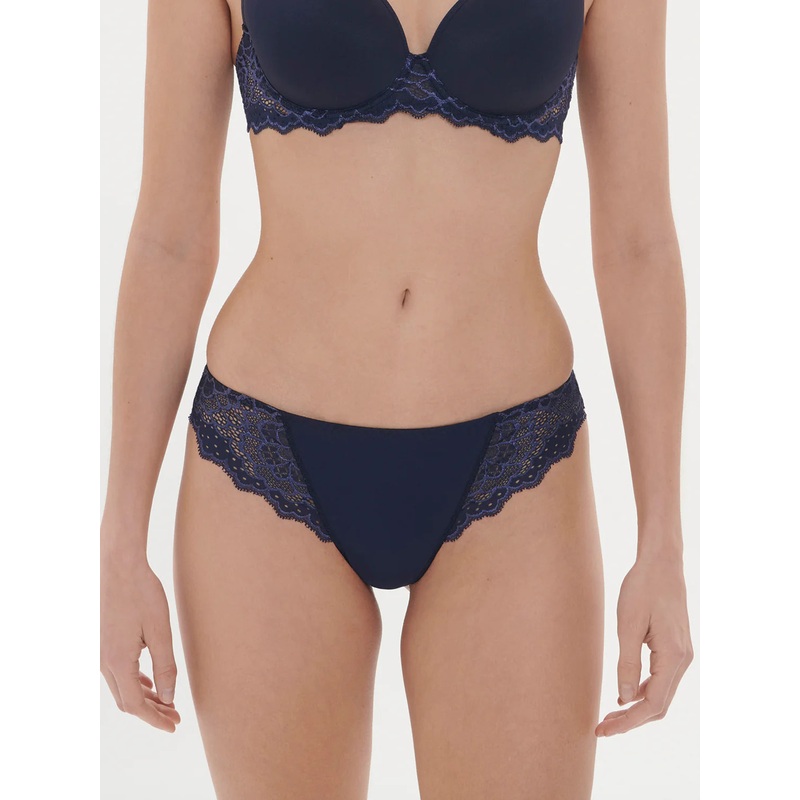 Caresse Thong In Ink Blue – Simone Perele