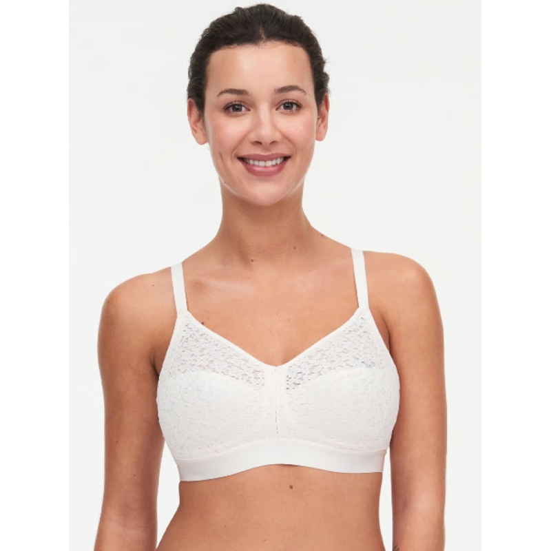 Norah Comfort Lace Wireless Bra In Talc – Chantelle
