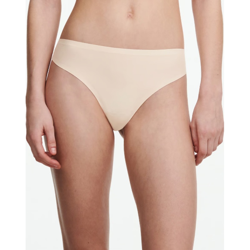 Softstretch Thong In Nude Blush – Chantelle