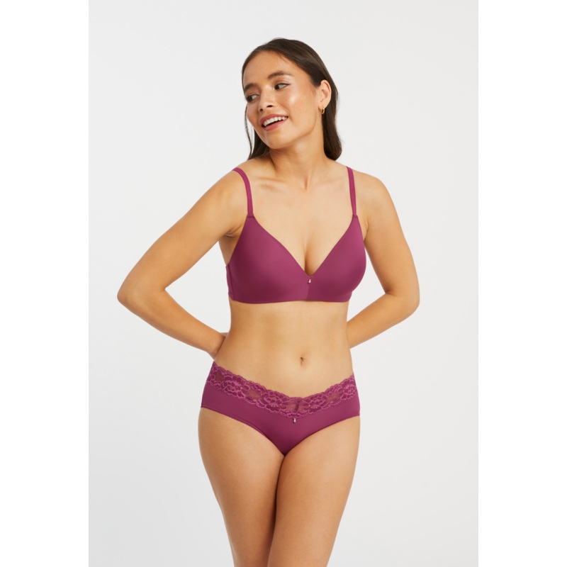 The Essentials Non Wire T-Shirt Bra In Cranberry – Montelle