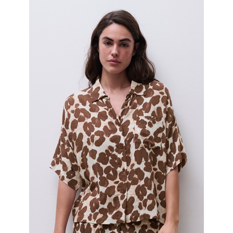Layla Fnag Short Sleeve Shirt In Persian Leopard – Femilet